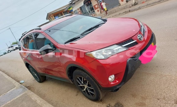Acheter Occasion Voiture Toyota RAV4 Rouge à Libreville, Estuaire Acheter Occasion Voiture Toyota RAV4 Rouge à Libreville, Estuaire