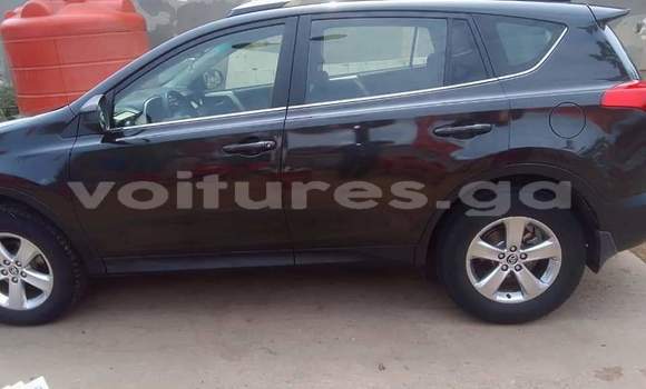 Acheter Occasion Voiture Toyota RAV4 Noir à Libreville, Estuaire Acheter Occasion Voiture Toyota RAV4 Noir à Libreville, Estuaire