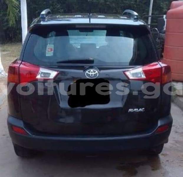 Big with watermark toyota rav4 estuaire libreville 7975