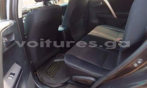 Acheter Occasion Voiture Toyota RAV4 Noir à Libreville, Estuaire Acheter Occasion Voiture Toyota RAV4 Noir à Libreville, Estuaire