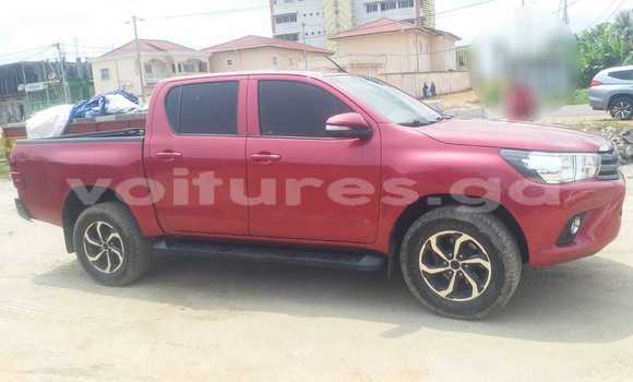 Acheter Occasion Voiture Toyota Hilux Rouge à Libreville, Estuaire Acheter Occasion Voiture Toyota Hilux Rouge à Libreville, Estuaire