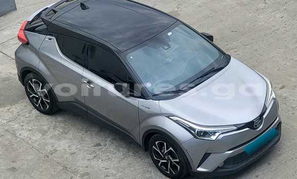 Buy Used Toyota C-HR Silver Car in Libreville in Estuary Buy Used Toyota C-HR Silver Car in Libreville in Estuary
