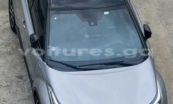 Buy Used Toyota C-HR Silver Car in Libreville in Estuary Buy Used Toyota C-HR Silver Car in Libreville in Estuary
