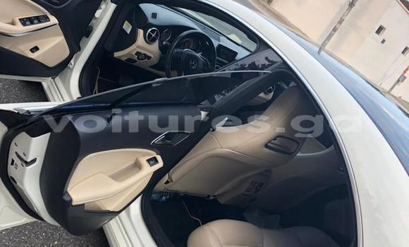 Acheter Occasion Voiture Mercedes-Benz CLA-klasse AMG Blanc à Libreville, Estuaire Acheter Occasion Voiture Mercedes-Benz CLA-klasse AMG Blanc à Libreville, Estuaire