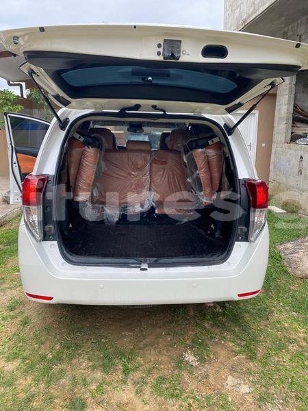 Big with watermark toyota innova estuaire libreville 7996