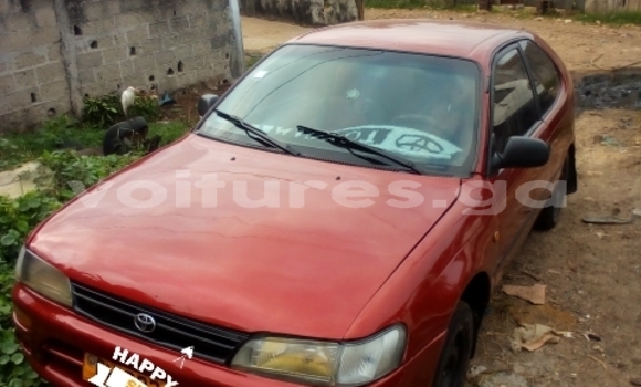 Acheter Occasion Voiture Toyota Corolla Rouge à Libreville, Estuaire Acheter Occasion Voiture Toyota Corolla Rouge à Libreville, Estuaire