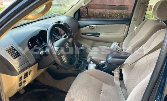 Buy Used Toyota Fortuner Green Car in Libreville in Estuary Buy Used Toyota Fortuner Green Car in Libreville in Estuary