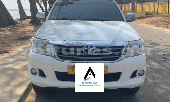 Acheter Occasion Voiture Toyota Hilux Blanc à Libreville, Estuaire