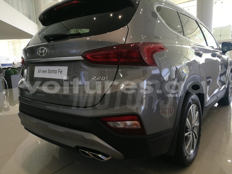 Big with watermark hyundai santa fe estuaire libreville 8010