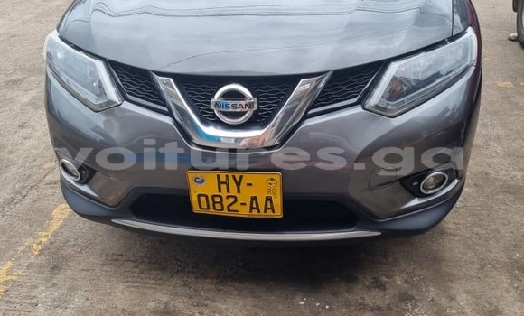 Sayi Na hannu Nissan Rogue Azurfa Mota in Libreville a estuary