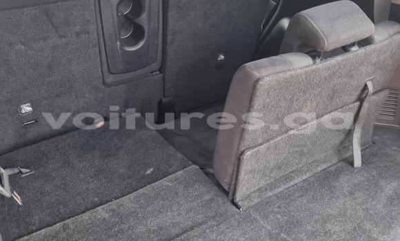 Buy Used Nissan Rogue Silver Car in Libreville in Estuary Buy Used Nissan Rogue Silver Car in Libreville in Estuary