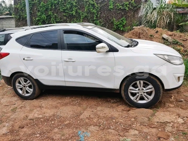 Big with watermark hyundai ix35 estuaire libreville 8018