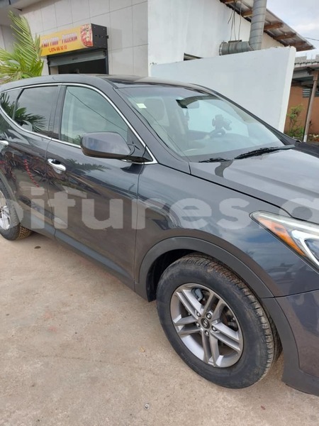 Big with watermark hyundai santa fe estuaire libreville 8021