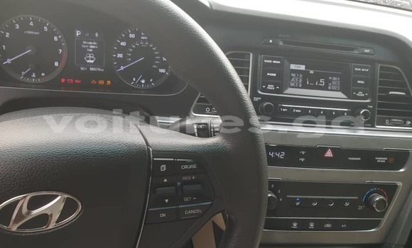 Sayi Na hannu Hyundai Sonata Black Mota in Libreville a estuary Sayi Na hannu Hyundai Sonata Black Mota in Libreville a estuary