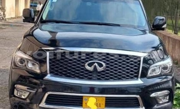 Sayi Na hannu Infiniti QX80 Black Mota in Libreville a estuary Sayi Na hannu Infiniti QX80 Black Mota in Libreville a estuary