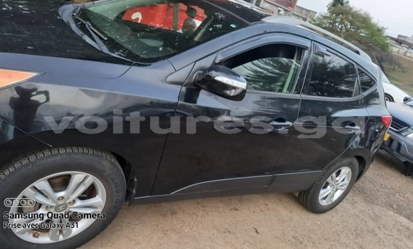Sayi Na hannu Hyundai Tucson Black Mota in Libreville a estuary Sayi Na hannu Hyundai Tucson Black Mota in Libreville a estuary