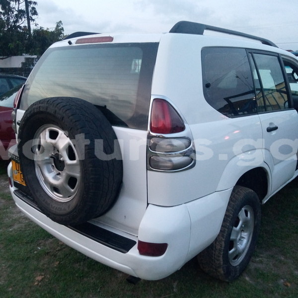 Big with watermark toyota land cruiser prado estuaire libreville 8035