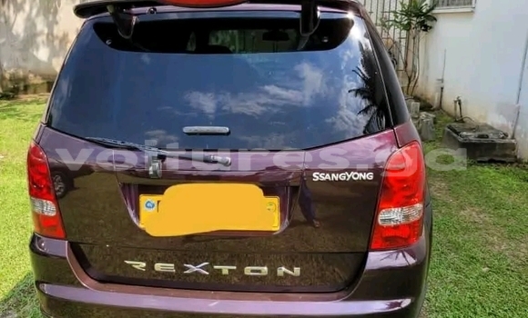 Acheter Occasion Voiture SsangYong Rexton Rouge à Libreville, Estuaire
