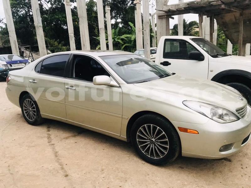 Big with watermark lexus es 300 estuaire libreville 8043