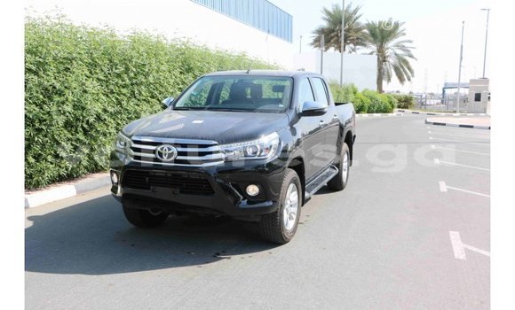 Acheter Import Voiture Toyota Hilux Noir à Import - Dubai, Estuaire Acheter Import Voiture Toyota Hilux Noir à Import - Dubai, Estuaire