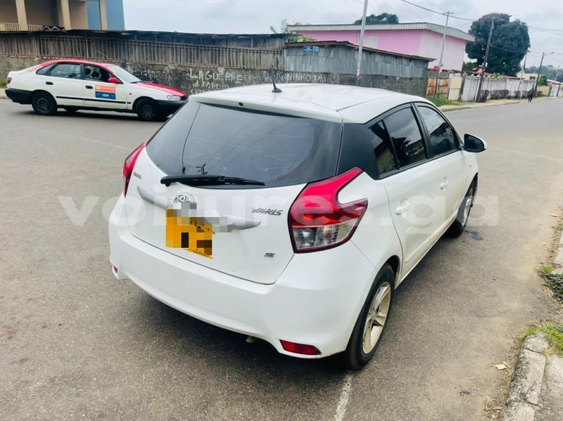 Big with watermark toyota yaris estuaire libreville 8048