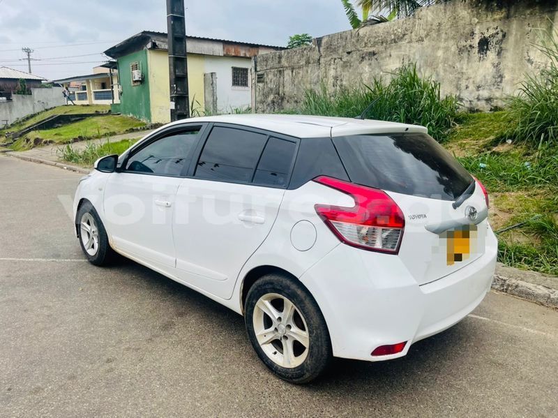 Big with watermark toyota yaris estuaire libreville 8048