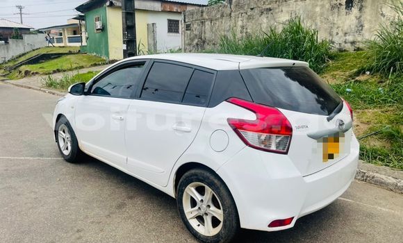 Buy Used Toyota Yaris White Car in Libreville in Estuary Buy Used Toyota Yaris White Car in Libreville in Estuary