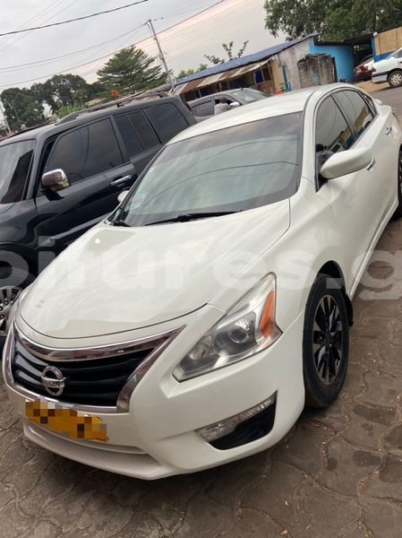 Big with watermark nissan altima estuaire libreville 8049