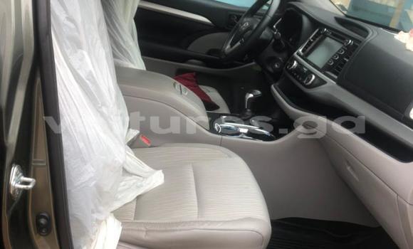 Acheter Occasion Voiture Toyota Highlander Noir à Libreville, Estuaire Acheter Occasion Voiture Toyota Highlander Noir à Libreville, Estuaire