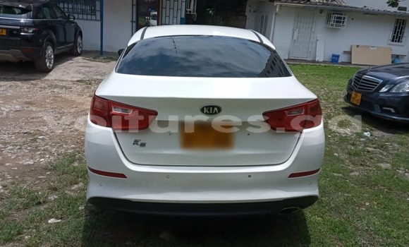 Acheter Occasion Voiture Kia K5 Blanc à Libreville, Estuaire Acheter Occasion Voiture Kia K5 Blanc à Libreville, Estuaire