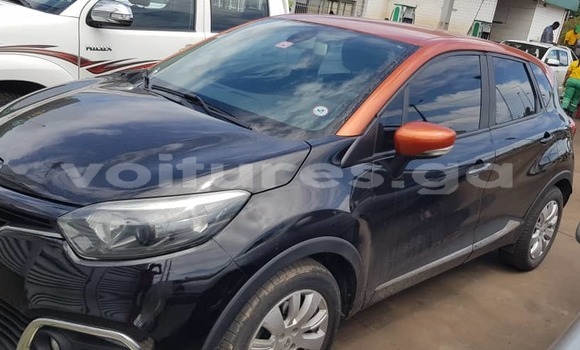 Sayi Na hannu Renault Captur Black Mota in Libreville a estuary Sayi Na hannu Renault Captur Black Mota in Libreville a estuary