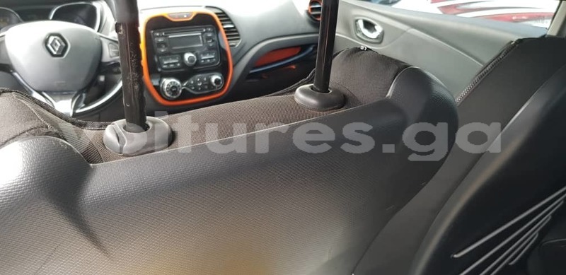 Big with watermark renault captur estuaire libreville 8053