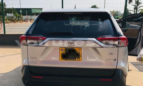 Buy Used Toyota RAV4 Silver Car in Libreville in Estuary Buy Used Toyota RAV4 Silver Car in Libreville in Estuary