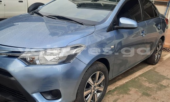 Sayi Na hannu Toyota Yaris Blue Mota in Libreville a estuary Sayi Na hannu Toyota Yaris Blue Mota in Libreville a estuary