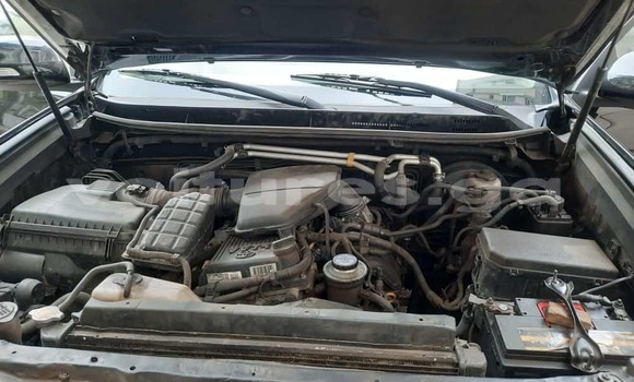 Sayi Na hannu Toyota Land Cruiser Prado Black Mota in Libreville a estuary Sayi Na hannu Toyota Land Cruiser Prado Black Mota in Libreville a estuary