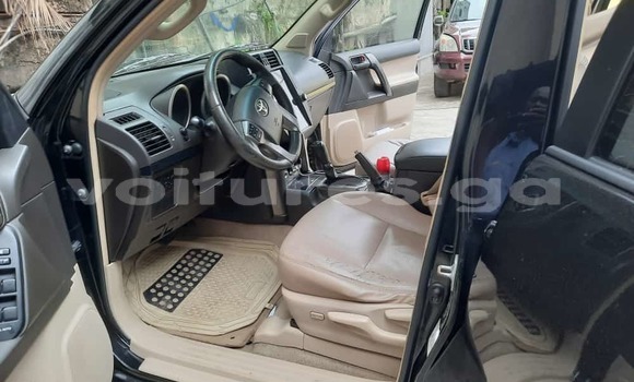 Sayi Na hannu Toyota Land Cruiser Prado Black Mota in Libreville a estuary Sayi Na hannu Toyota Land Cruiser Prado Black Mota in Libreville a estuary
