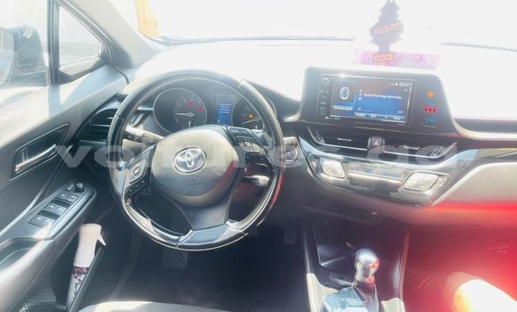 Sayi Na hannu Toyota C-HR Black Mota in Libreville a estuary Sayi Na hannu Toyota C-HR Black Mota in Libreville a estuary