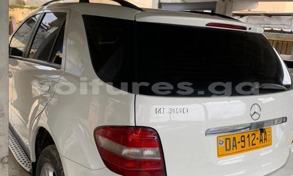 Buy Used Mercedes Viano White Car in Libreville in Estuary Buy Used Mercedes Viano White Car in Libreville in Estuary