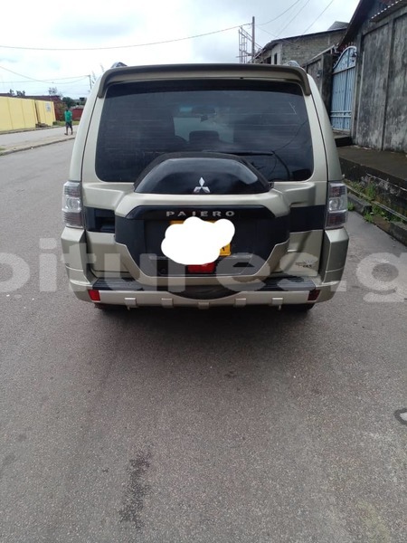 Big with watermark mitsubishi pajero estuaire libreville 8067