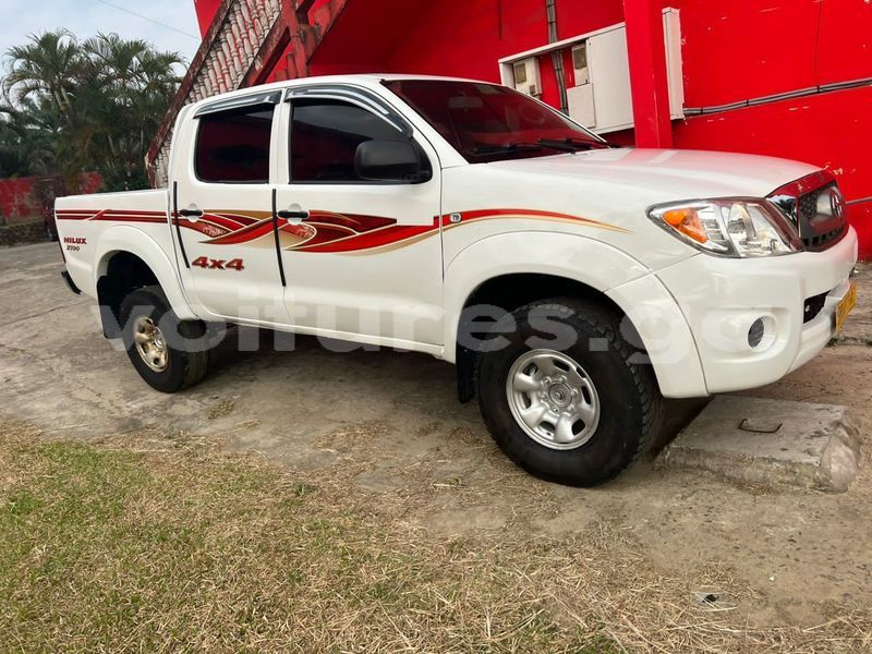 Big with watermark toyota hilux estuaire libreville 8068