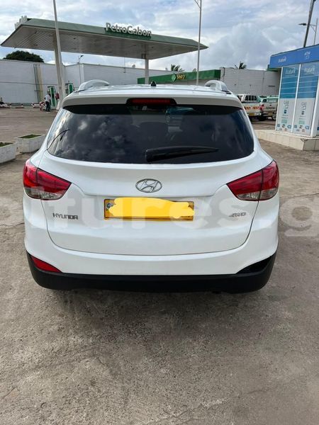 Big with watermark hyundai ix35 estuaire libreville 8072