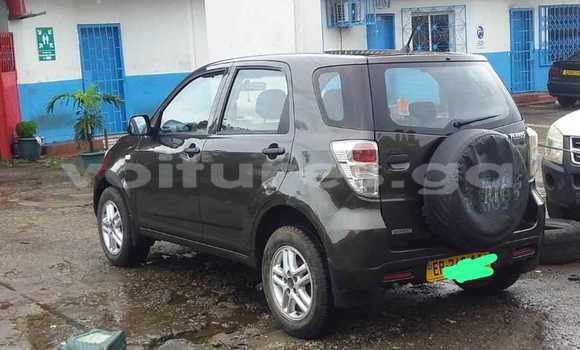 Buy Used Daihatsu Terios Green Car in Libreville in Estuary Buy Used Daihatsu Terios Green Car in Libreville in Estuary