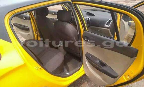 Sayi Na hannu Hyundai i20 Sauran Mota in Libreville a estuary Sayi Na hannu Hyundai i20 Sauran Mota in Libreville a estuary