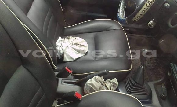 Sayi Na hannu Toyota Corolla Black Mota in Libreville a estuary Sayi Na hannu Toyota Corolla Black Mota in Libreville a estuary