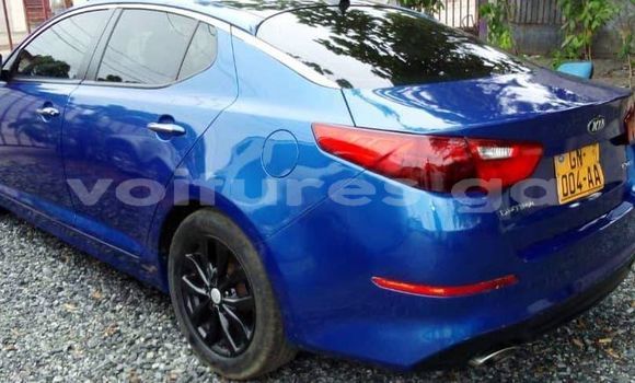Sayi Na hannu Kia Optima Blue Mota in Libreville a estuary Sayi Na hannu Kia Optima Blue Mota in Libreville a estuary