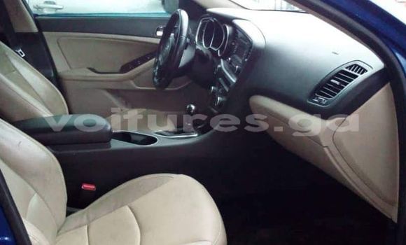 Sayi Na hannu Kia Optima Blue Mota in Libreville a estuary Sayi Na hannu Kia Optima Blue Mota in Libreville a estuary