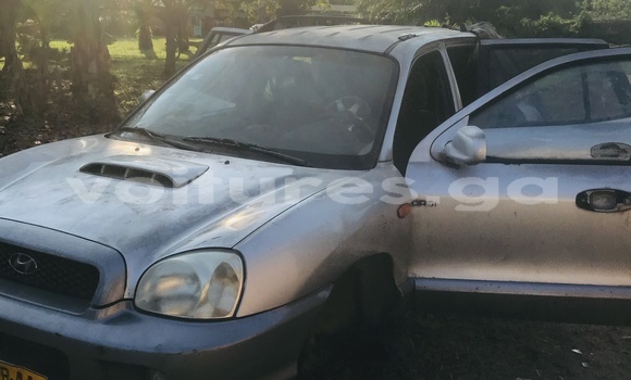 Buy Used Hyundai Santa Fe Silver Car in Libreville in Estuary Buy Used Hyundai Santa Fe Silver Car in Libreville in Estuary