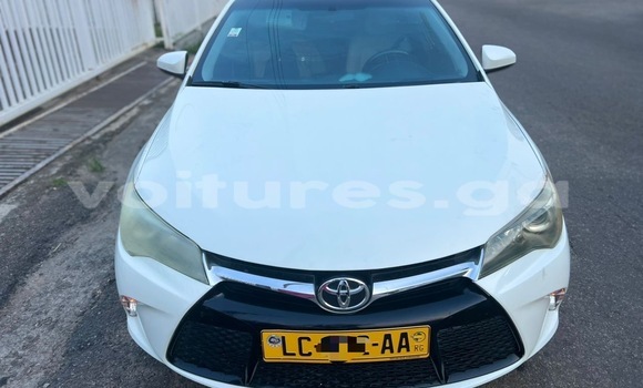 Buy Used Toyota Camry White Car in Libreville in Estuary Buy Used Toyota Camry White Car in Libreville in Estuary