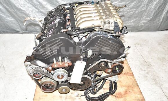 Sayi Mitsubishi Galant 6G72 in Libreville a estuary Sayi Mitsubishi Galant 6G72 in Libreville a estuary