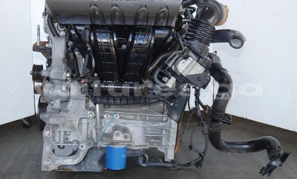 Acheter MITSUBISHI LANCER ES 2.0L à Libreville, Estuaire Acheter MITSUBISHI LANCER ES 2.0L à Libreville, Estuaire